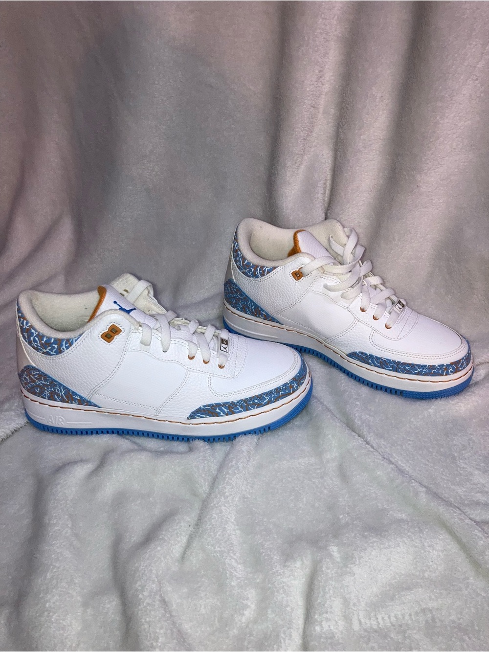 White Nike Air Jordans